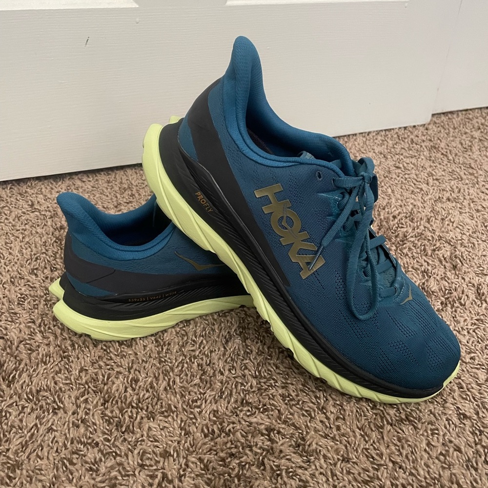 HOKA ONE ONE Mach 4